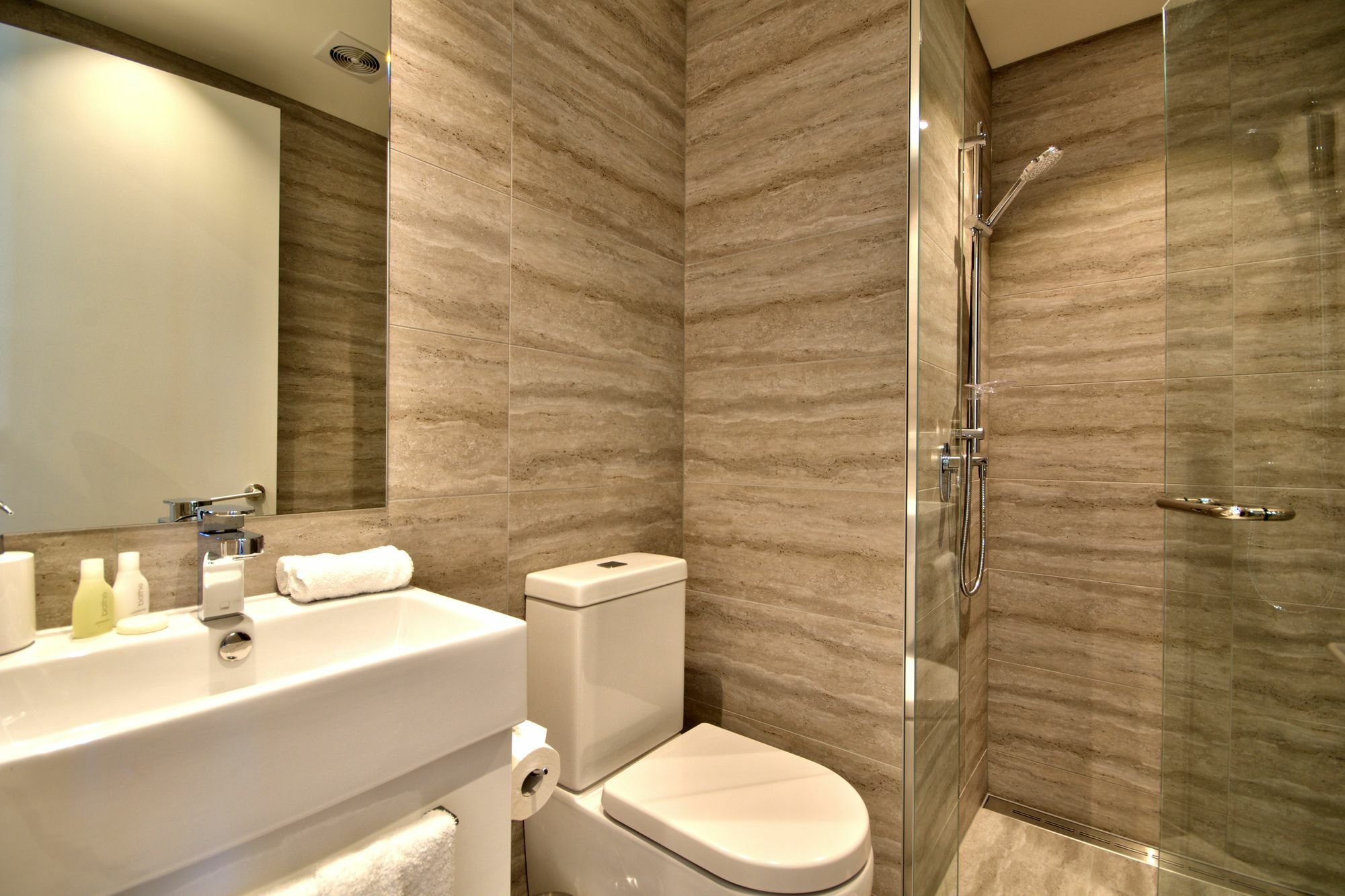 Cherry Blossom Holiday Apartment Queenstown Ngoại thất bức ảnh